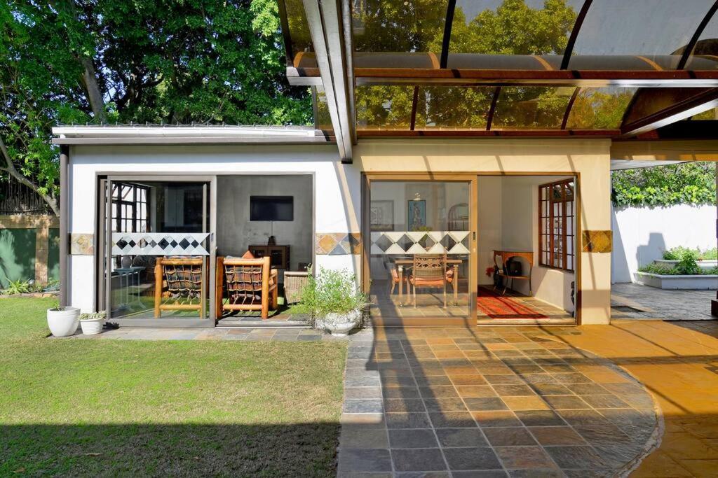 Mawethu Peaceful Garden With Covered Pool And Braai Area 케이프타운 외부 사진